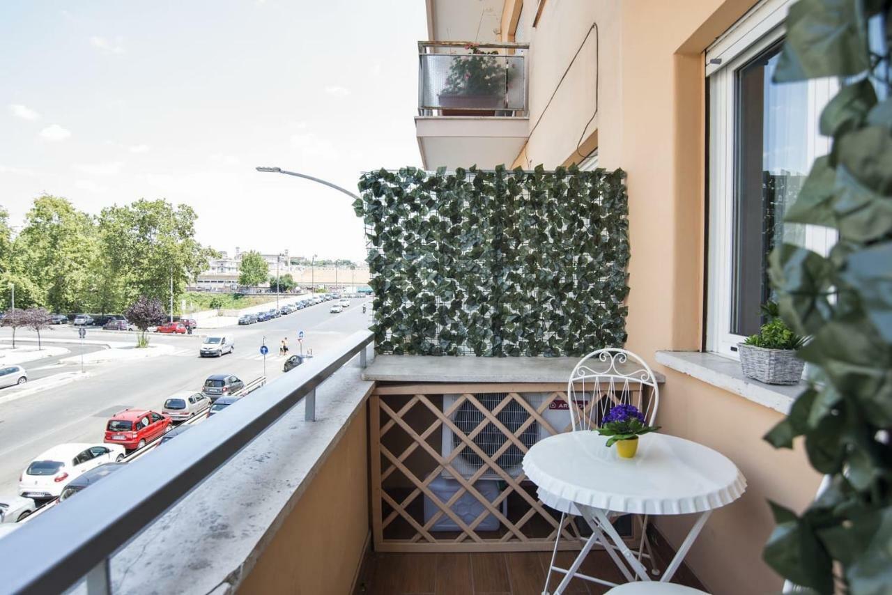 Stradivari Luxury Apartment Rome Bagian luar foto